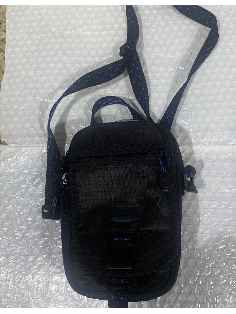 Samsung camera carry bag adjustable strap
